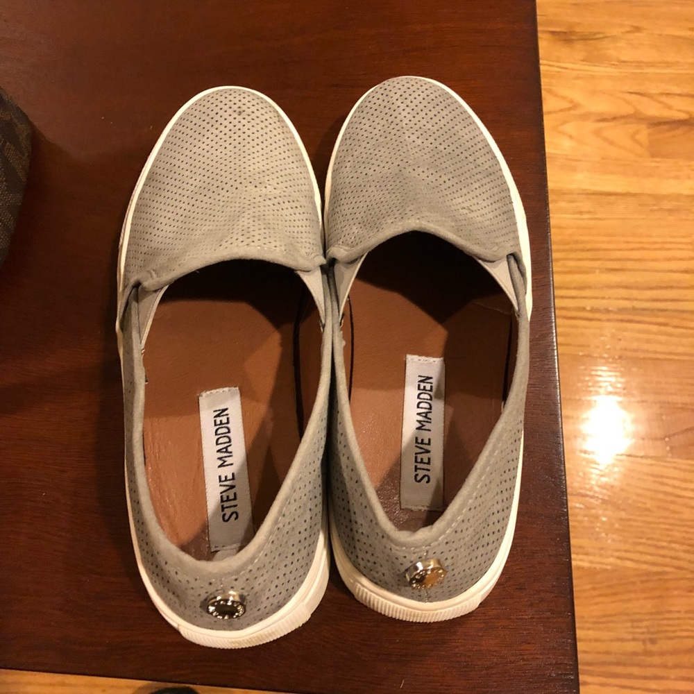 Gray and white Steve Madden flats